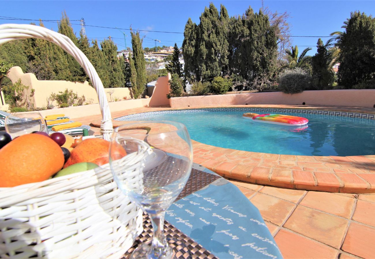 Вилла на Кальпе / Calpe - AMUCHOSOL-Piscina-Wifi y Parking Gratis. Вилла на Кальпе / Calpe - AMUCHOSOL-Piscina-Wifi y Parking Gratis.
