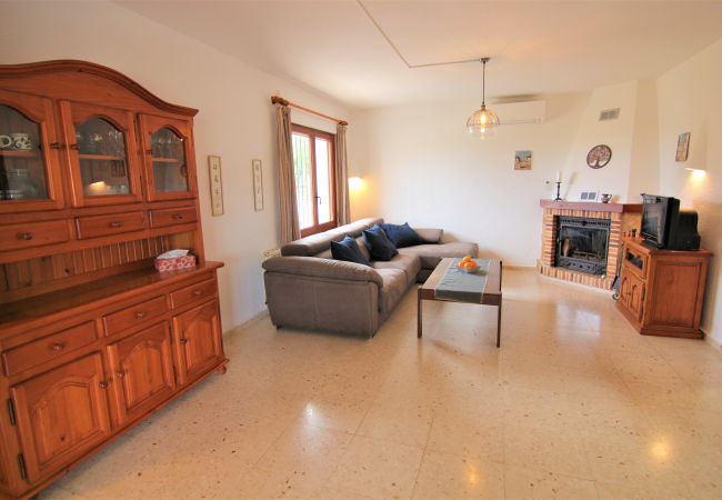 Вилла на Calpe - ACAN0114-Wifi y Parking Gratis-Cerca de la Playa. Вилла на Calpe - ACAN0114-Wifi y Parking Gratis-Cerca de la Playa.